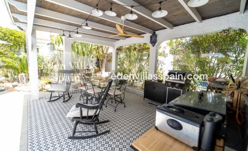 Segunda Mano - Chalet independiente - Torrevieja