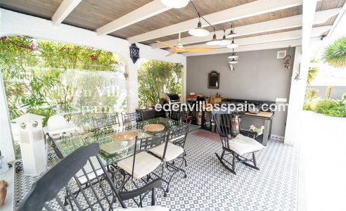 Segunda Mano - Chalet independiente - Torrevieja