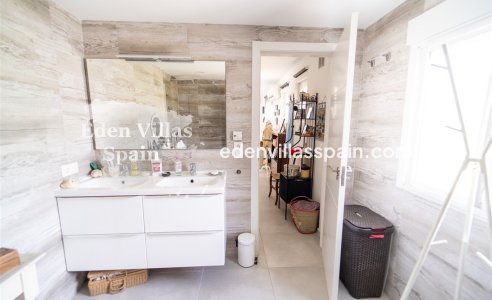 Segunda Mano - Chalet independiente - Torrevieja