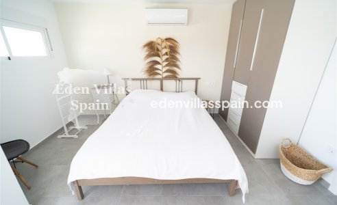 Segunda Mano - Chalet independiente - Torrevieja