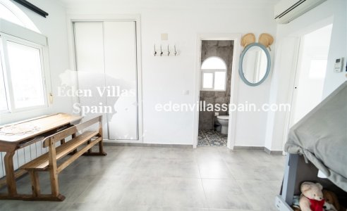 Segunda Mano - Chalet independiente - Torrevieja