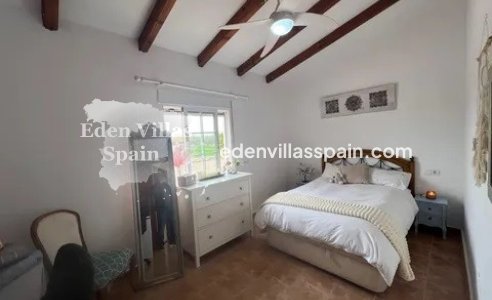 Resale - Country House - Dolores