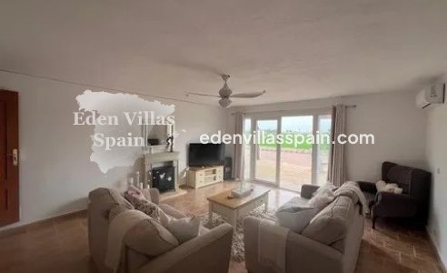 Resale - Country House - Dolores