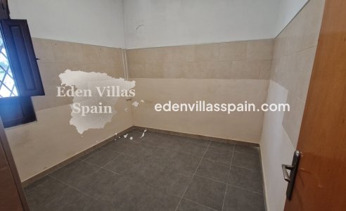 Revente - Maison de campagne - Santa Pola