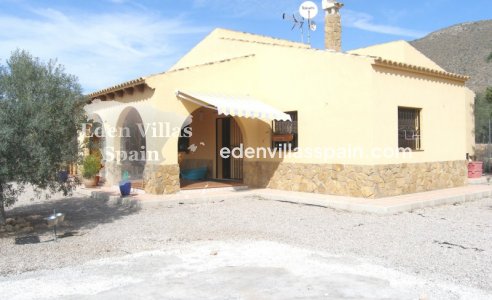 Segunda Mano - Casa de campo - Hondon de los Frailes