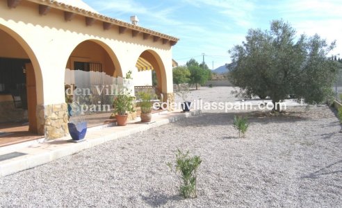 Segunda Mano - Casa de campo - Hondon de los Frailes