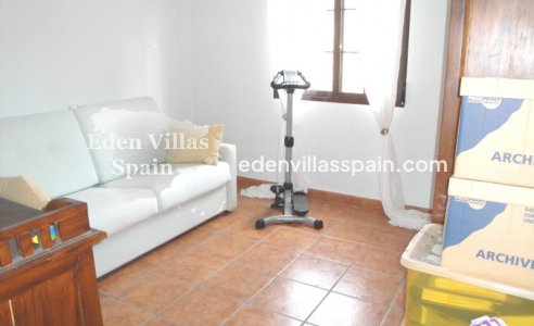 Segunda Mano - Casa de campo - Hondon de los Frailes